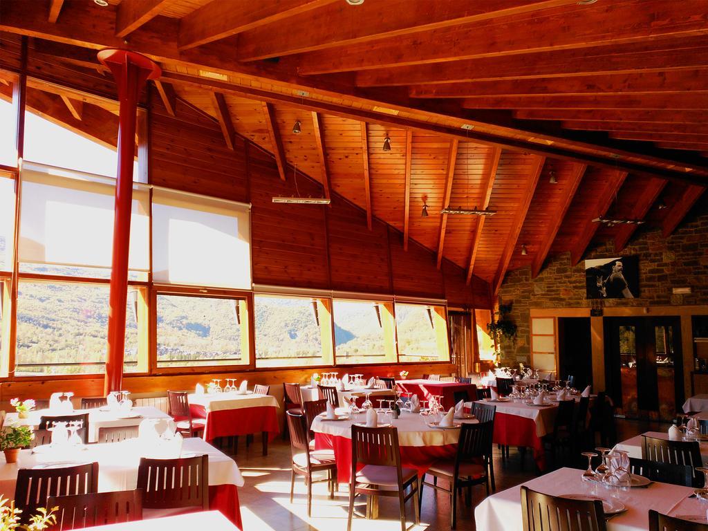 Penzion La Llardana Benasque Exteriér fotografie