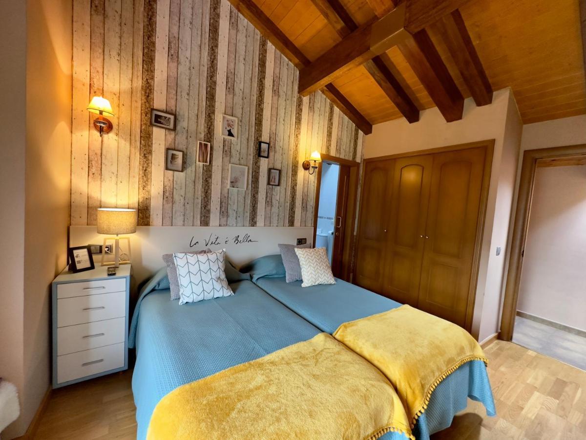 Penzion La Llardana Benasque Exteriér fotografie